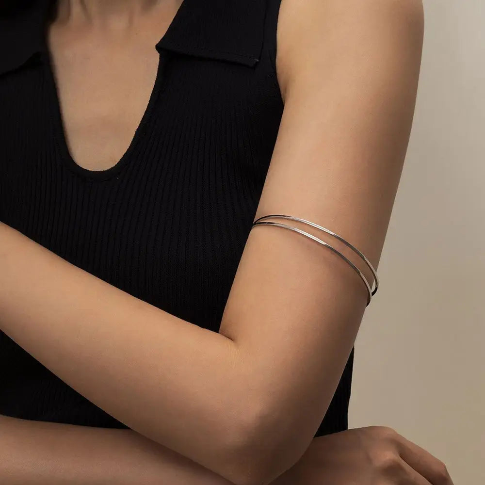 Brazalete MInimalista Dorado y Plateado